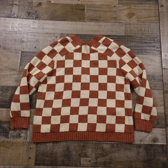 American Eagle Outfitters Rust and Cream Checkerboard Cardigan - Picture 7 of 9